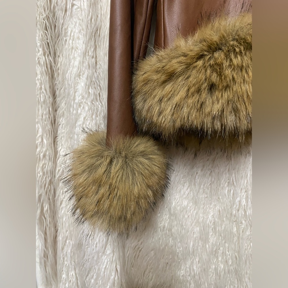 🔥NWT🔥 Silence + Noise Faux Fur Trim Jacket, Size L, Brown - Picture 8 of 9